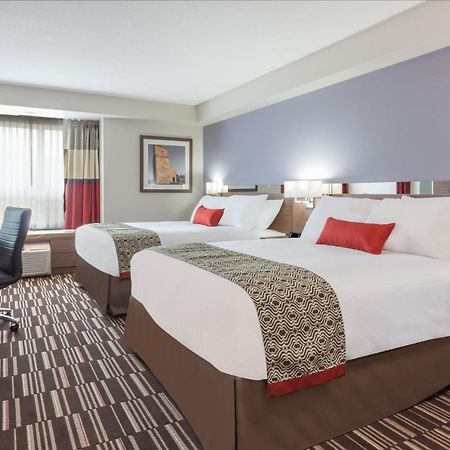 Microtel Inn & Suites By Wyndham College Station Exterior foto