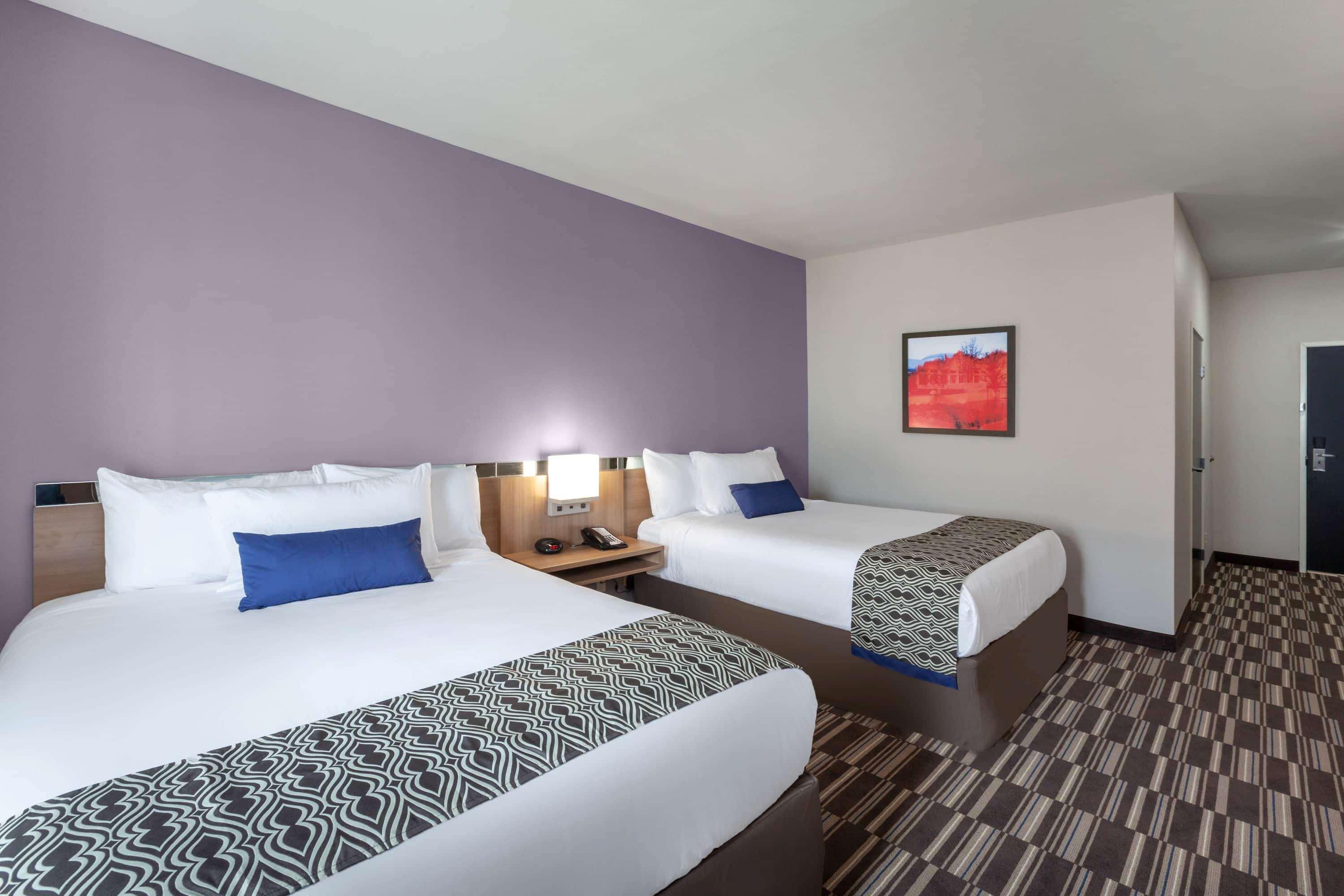 Microtel Inn & Suites By Wyndham College Station Exterior foto
